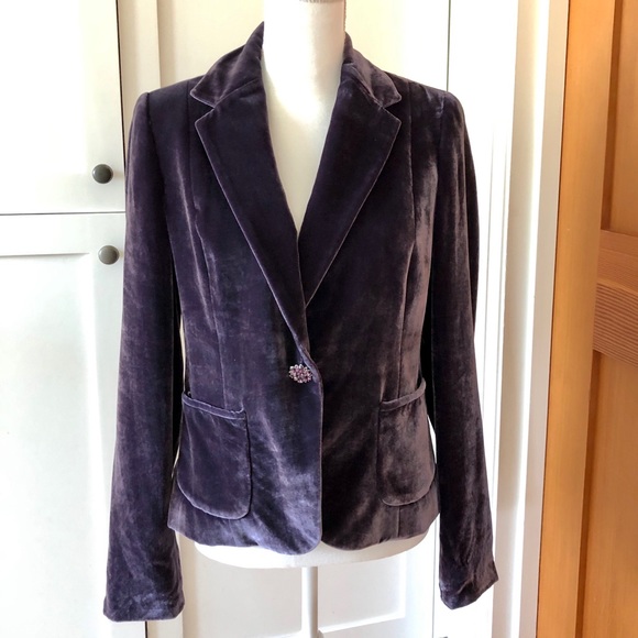 Calvin Klein Jackets & Blazers - Calvin Klein Vintage 70/80s Purple Velvet Jacket with Rhinestone Button, sz 8